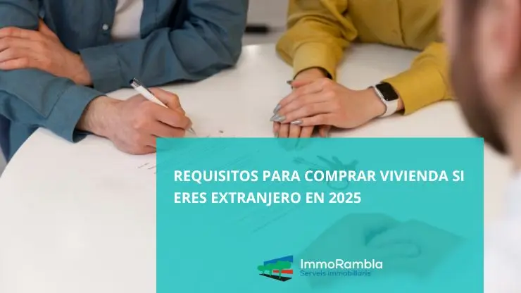 Comprador extranjero firmando escritura de compraventa en España en 2025